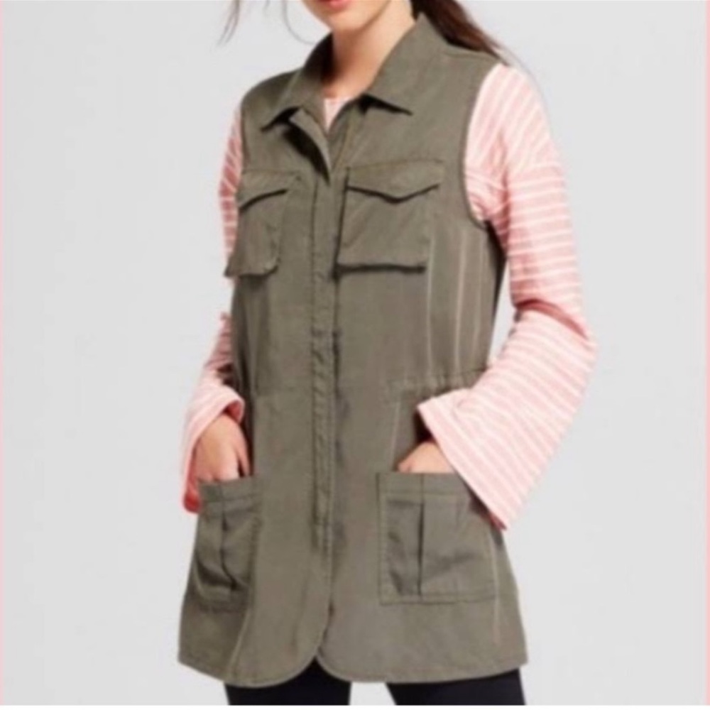 LAST CALL, lowest price 🪩 A New Day | Army Green Utility Vest